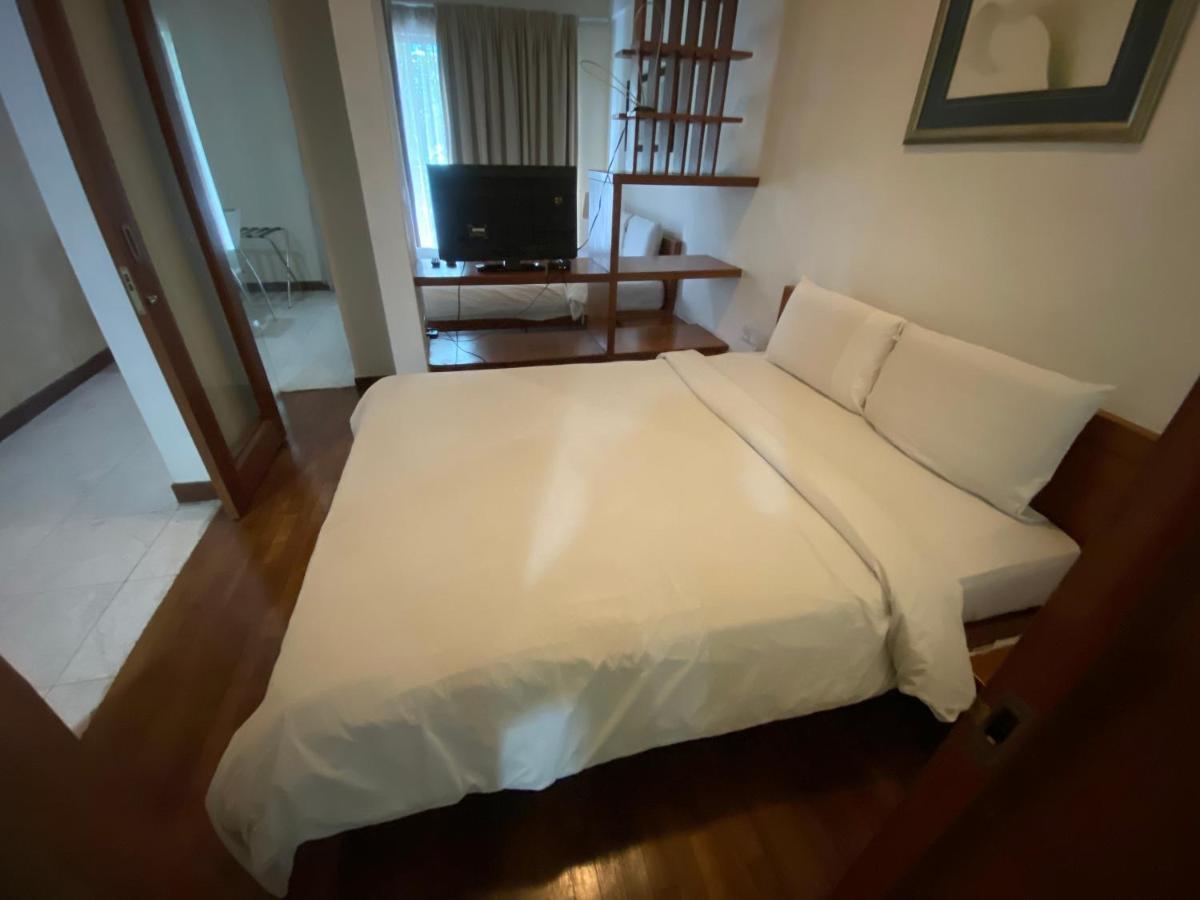 Apartemen Peninsula Residences
