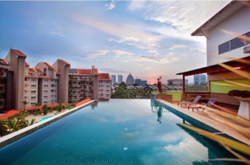 Peninsula Residences Kuala Lumpur