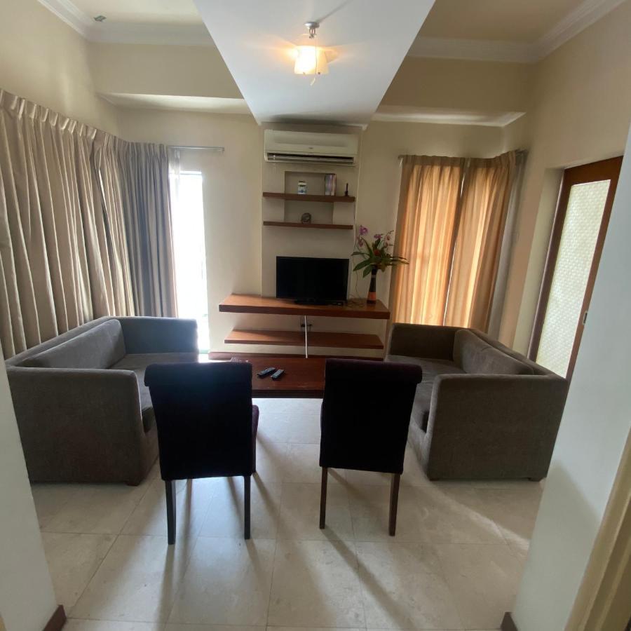 Peninsula Residences Apartemen