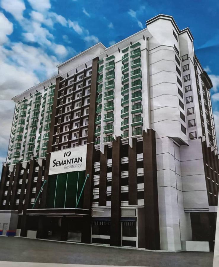 Apartemen Peninsula Residences